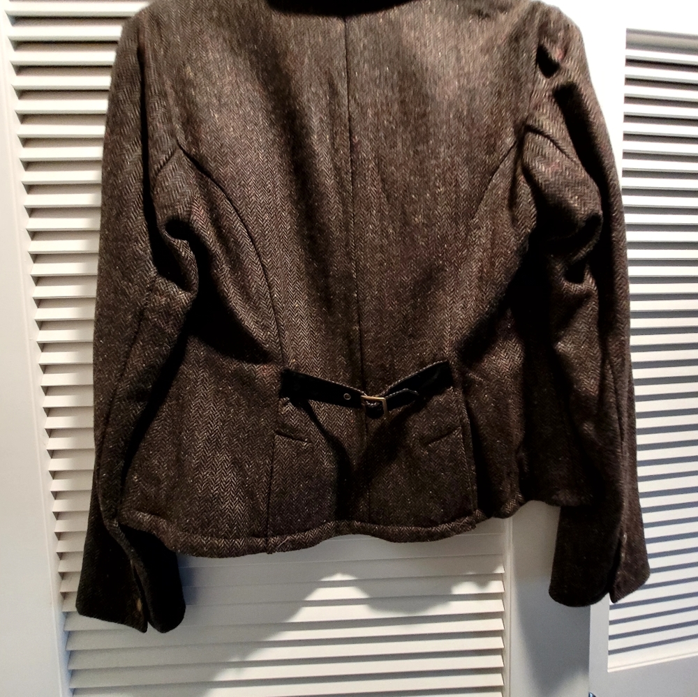Blazer - Picture 3 of 3